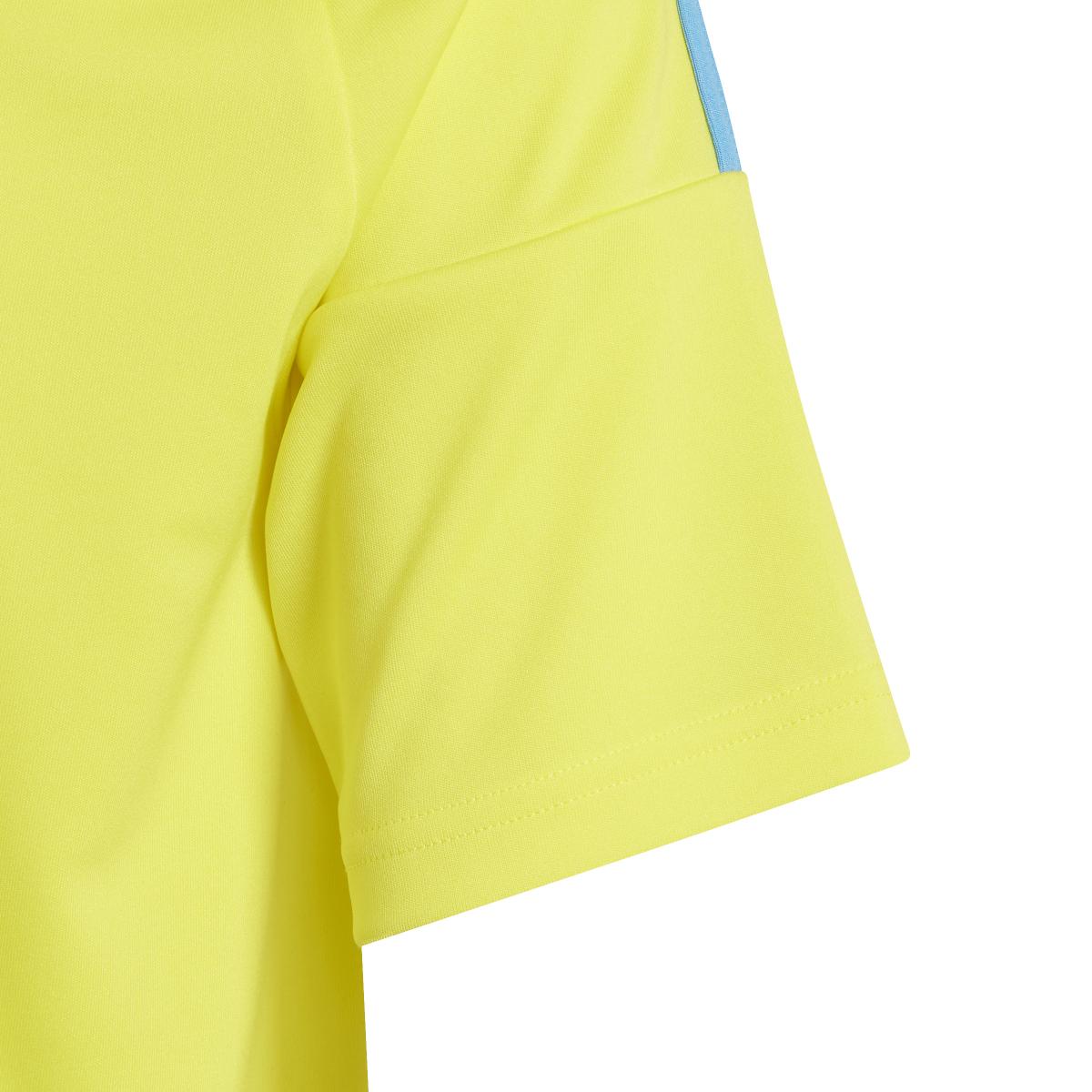 product/a/d/adidas_ip8425_6_apparel_photography_detail_view_3_white.jpg