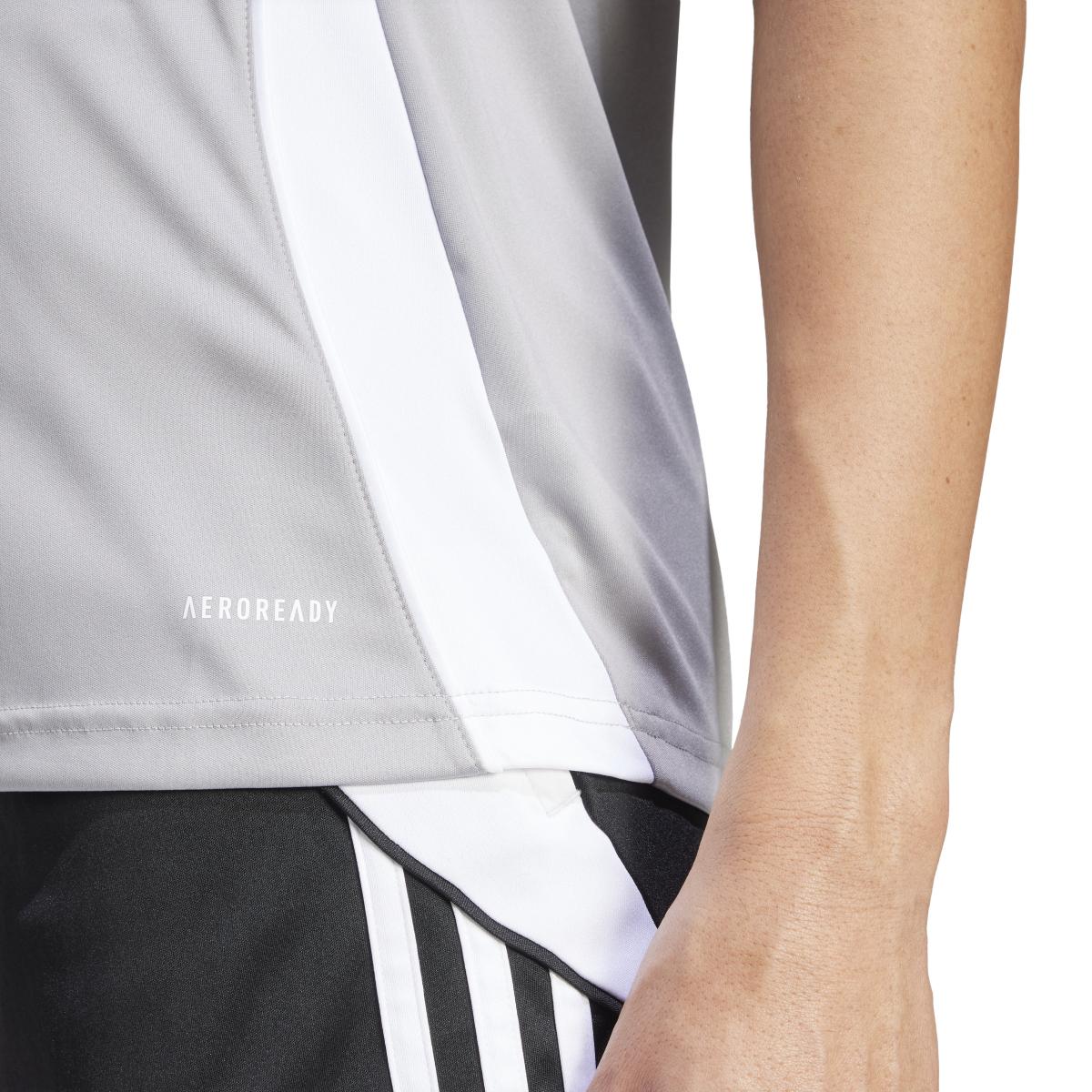 product/a/d/adidas_is1025_10_apparel_on_model_detail_view_2_white.jpg