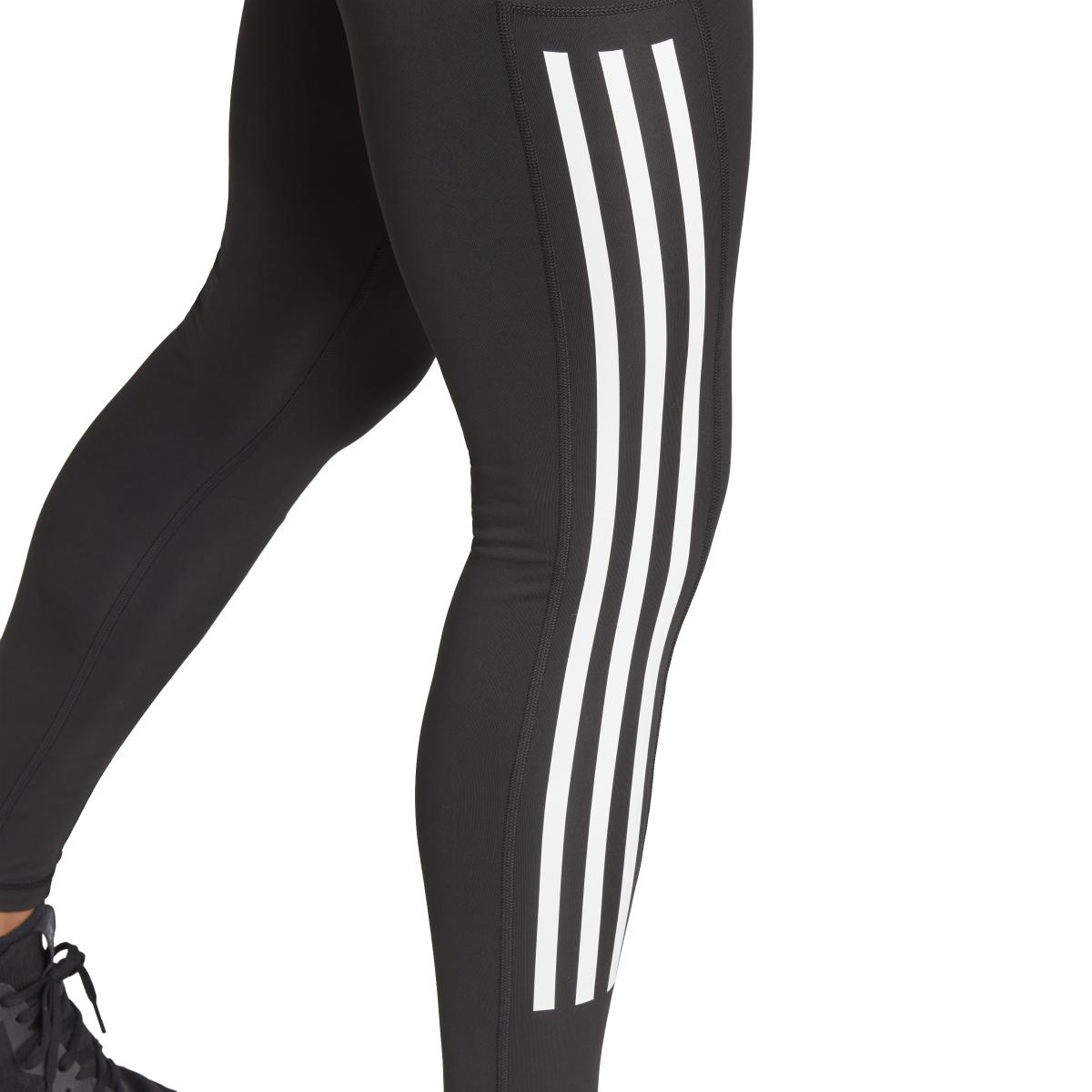 product/a/d/adidas_it9105_7_apparel_on_model_detail_view_2_white-nw052224.jpg