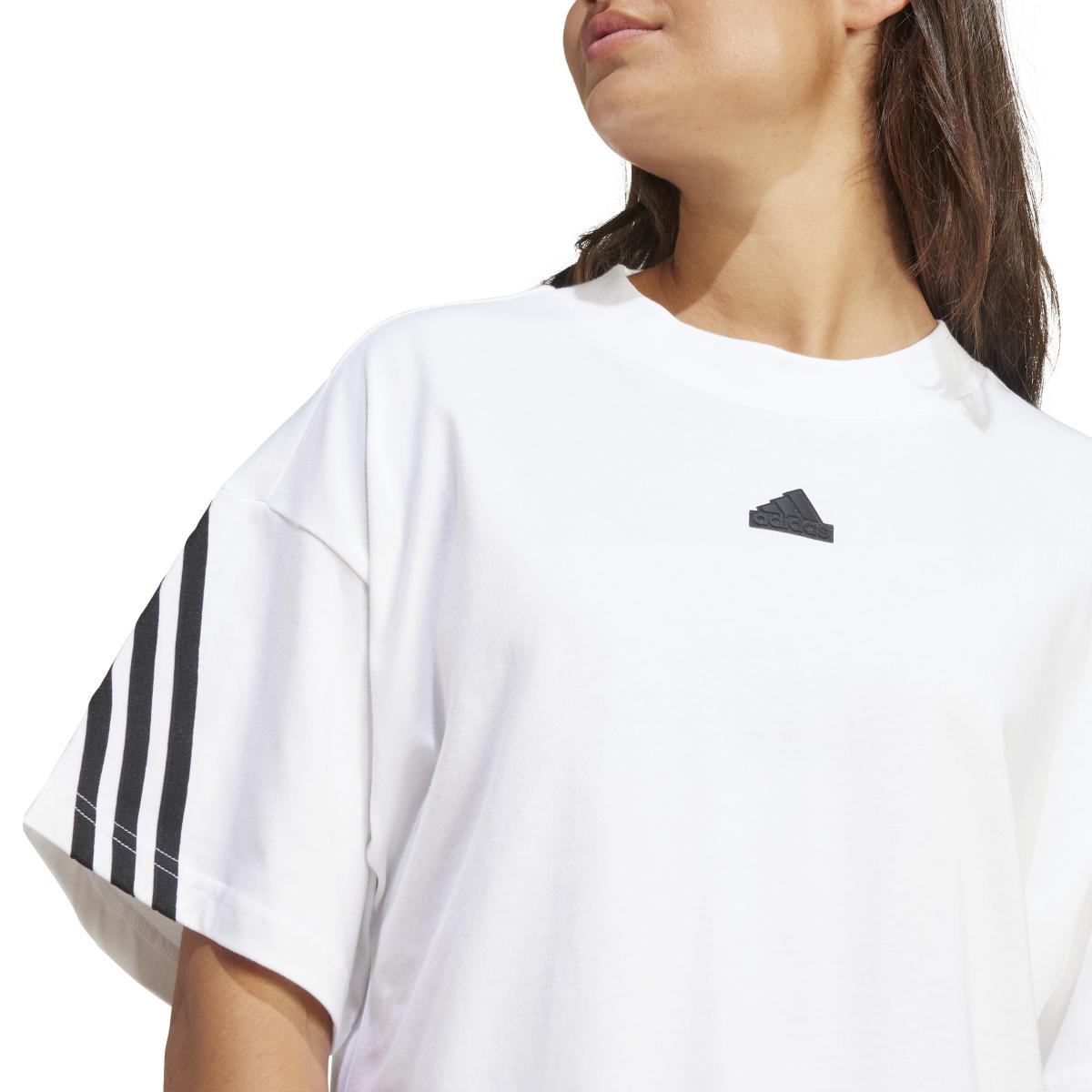 product/a/d/adidas_iv5270_7_apparel_on_model_detail_view_1_white-nw052224.jpg