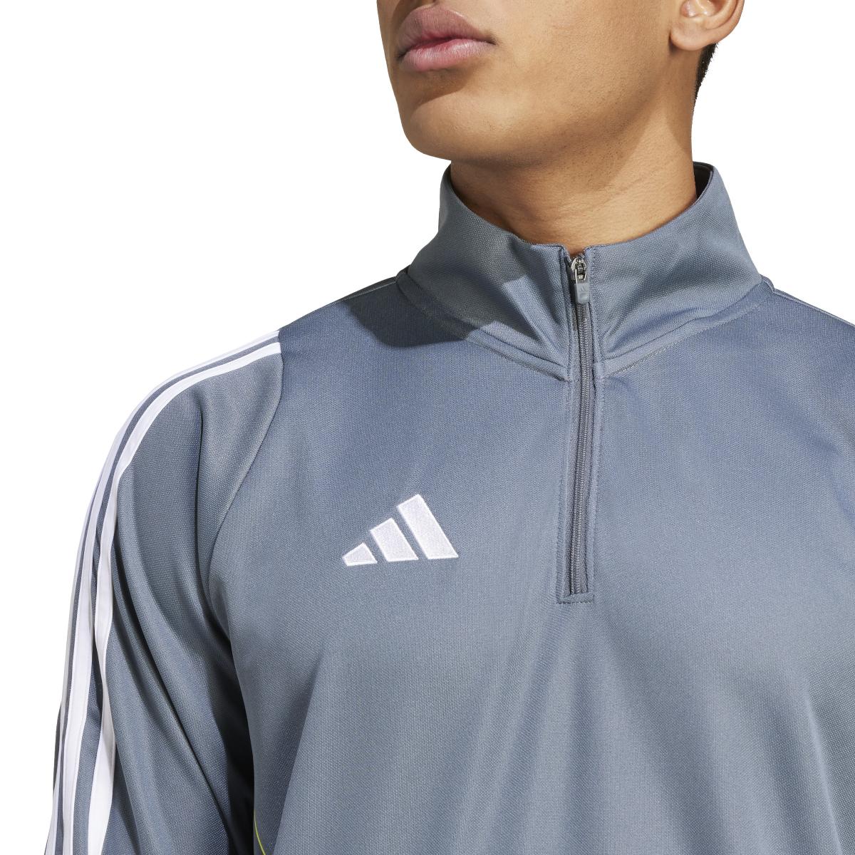 product/a/d/adidas_iv6954_8_apparel_on_model_detail_view_1_white.jpg