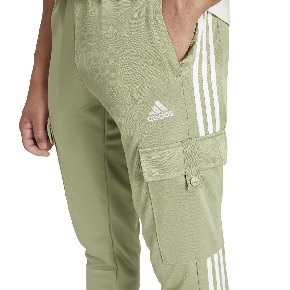 product/a/d/adidas_iw5990_7_apparel_on_model_detail_view_1_white.jpg