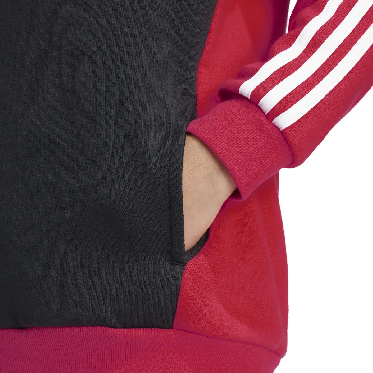 product/a/d/adidas_iw7953_9_apparel_on_model_detail_view_2_white.jpg