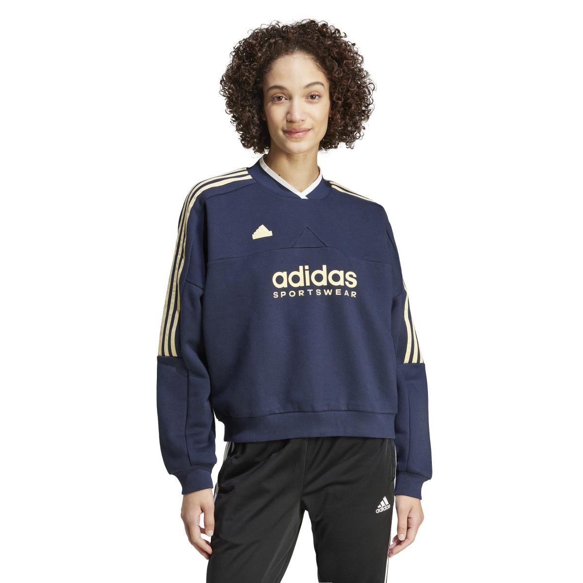 product/a/d/adidas_ix3522_3_apparel_on_model_standard_view_white.jpg