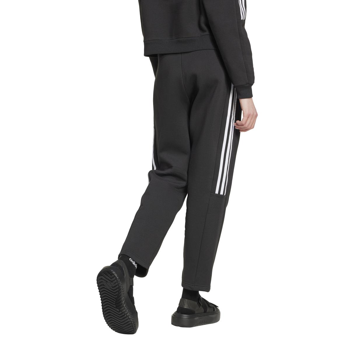 product/a/d/adidas_ix3797_black_4.jpg