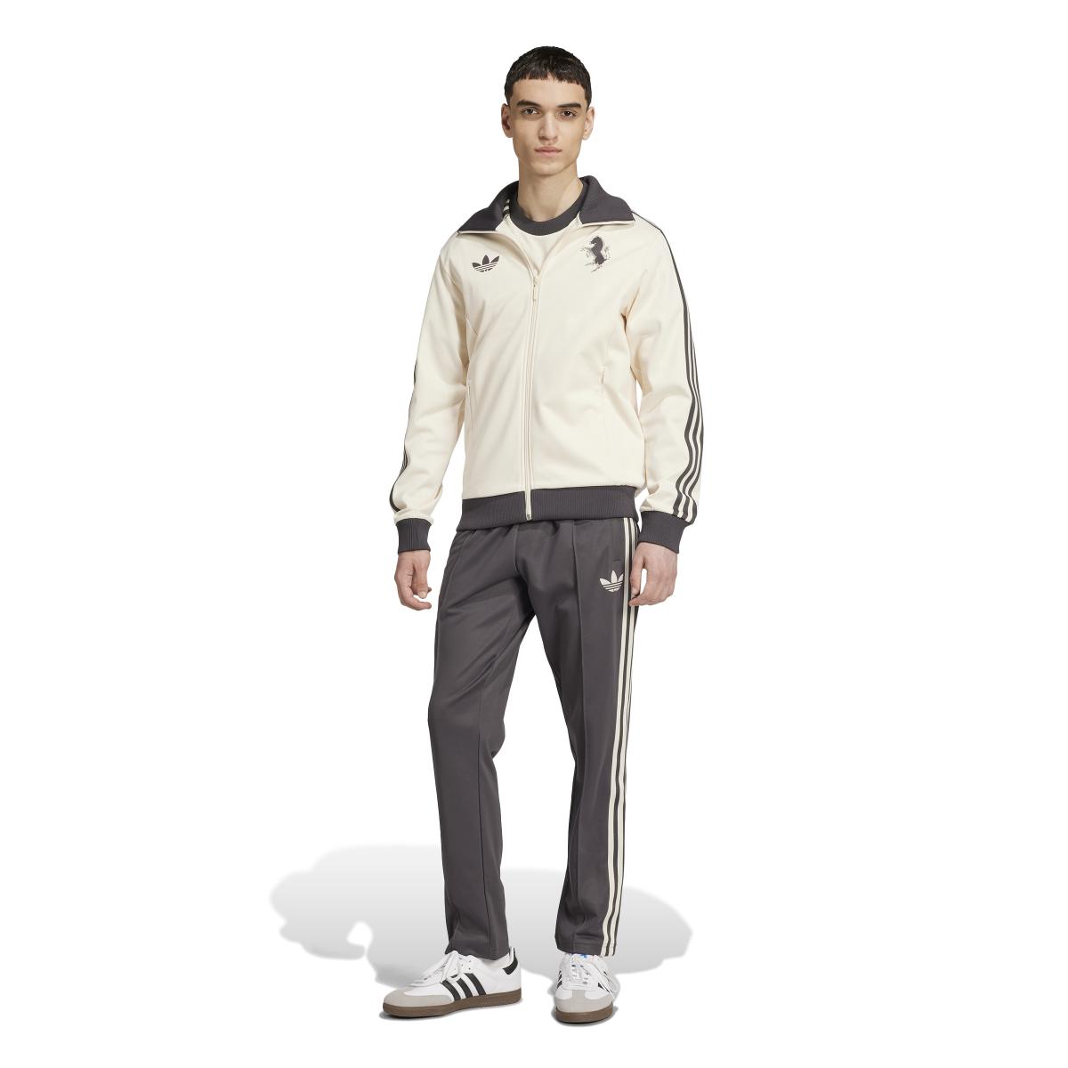 product/a/d/adidas_iy0051_6_apparel_on_model_standard_outfit_view_white-nw112824.jpg