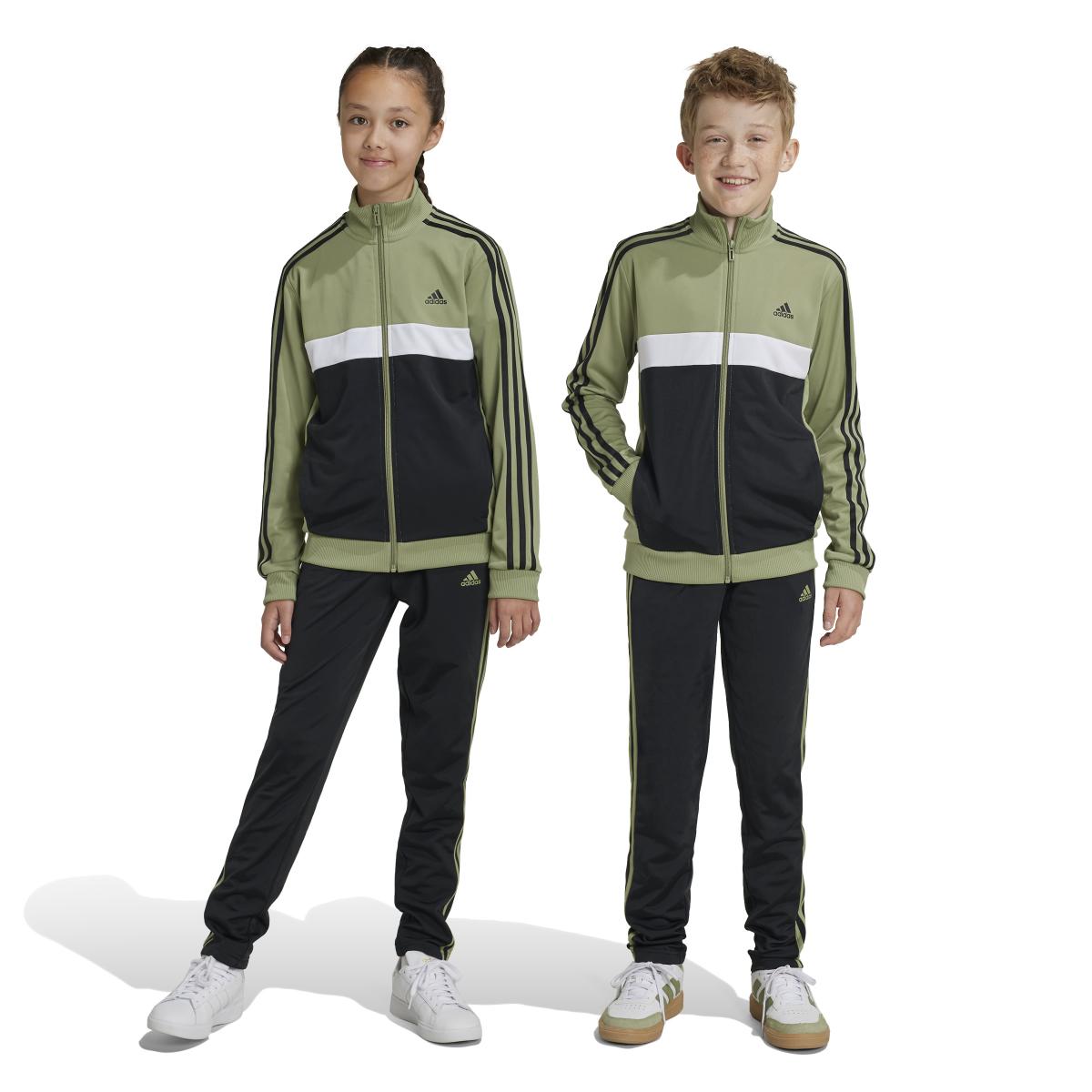product/a/d/adidas_iy1796_8_apparel_on_model_standard_unisex_pair_shot_white.jpg