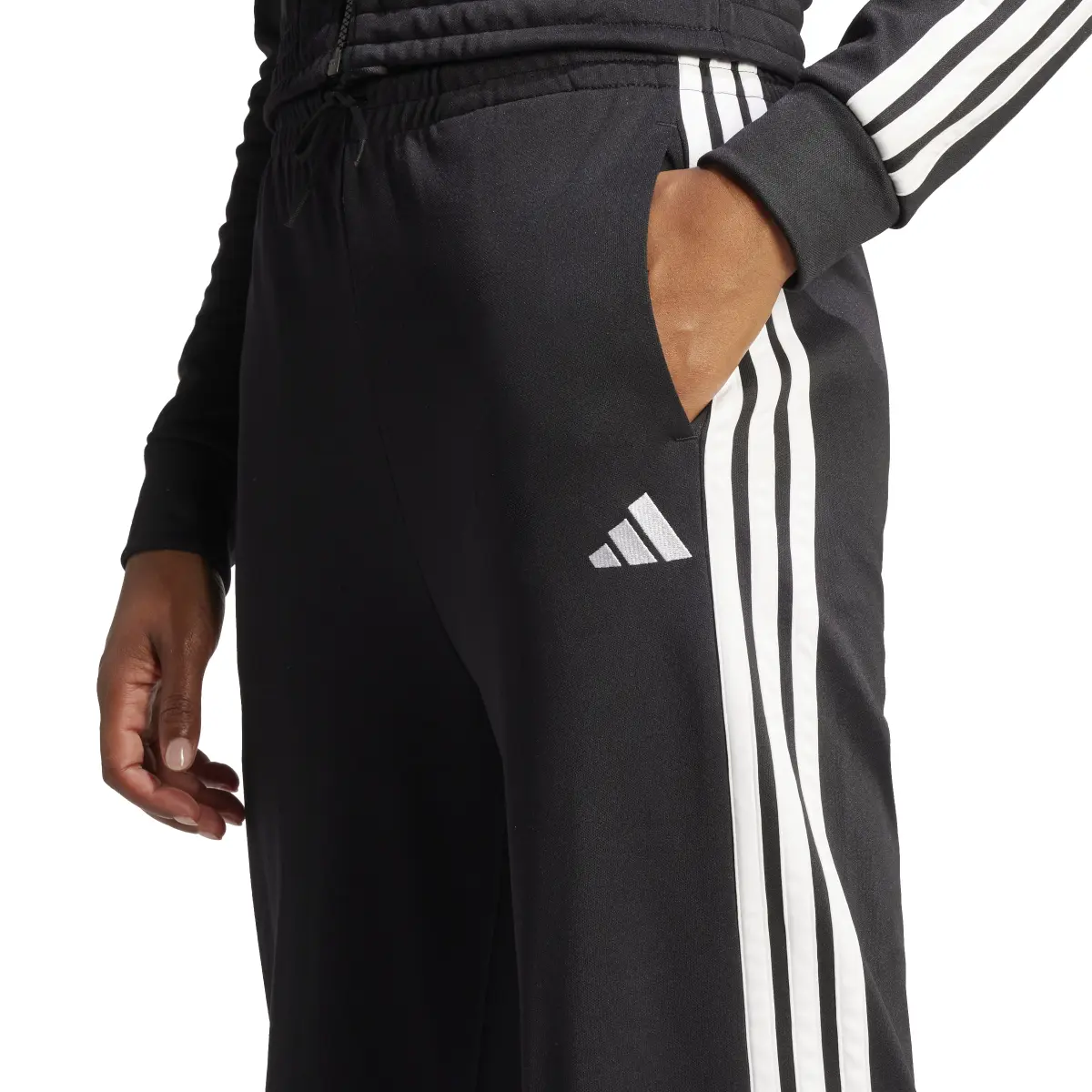 product/a/d/adidas_jd2674_black_8.jpg