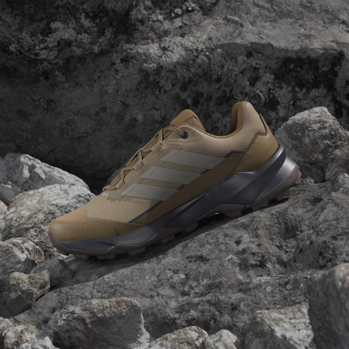 product/a/d/adidas_jh7802_19_footwear_photography_heromrktng_view_7-nw091625.jpg