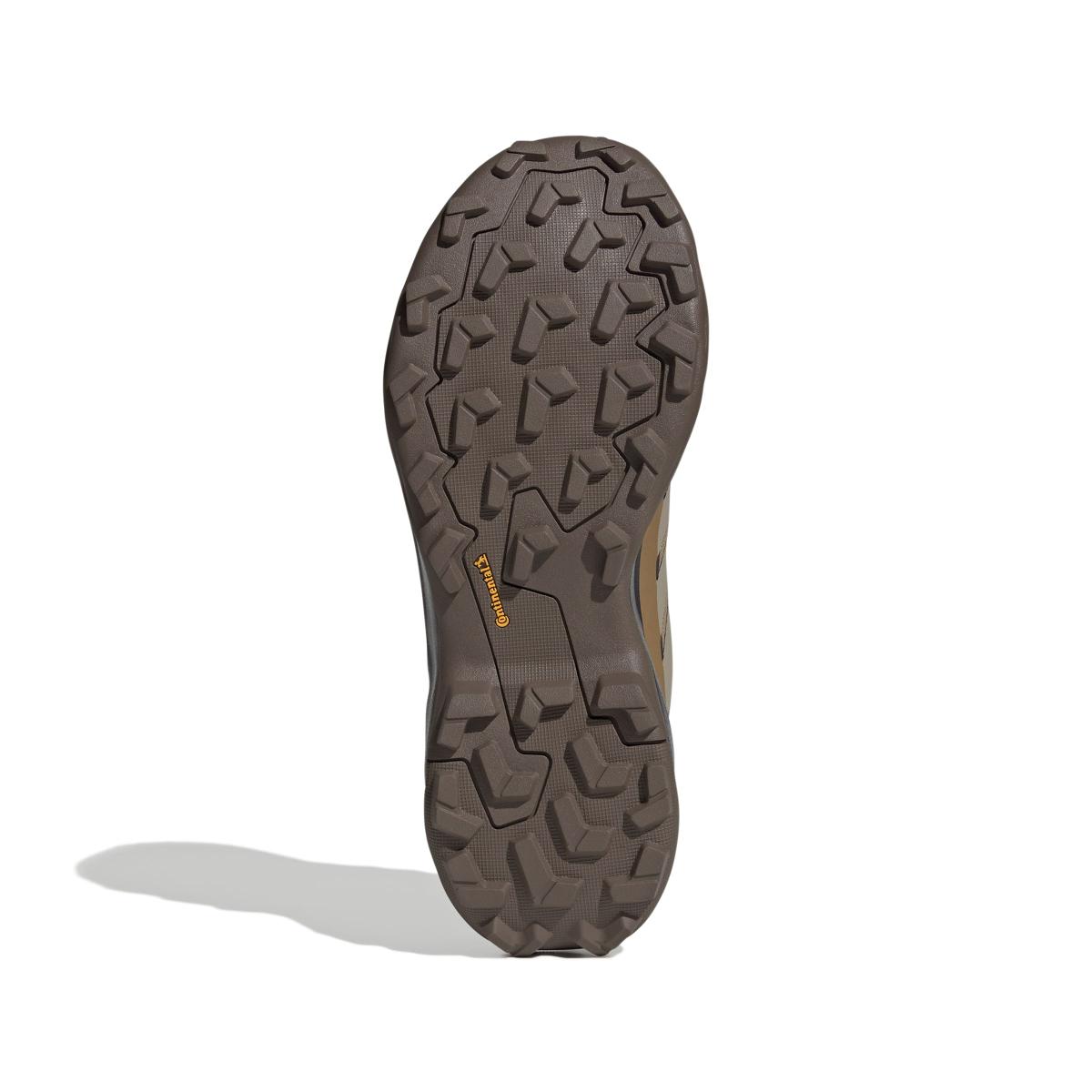 product/a/d/adidas_jh7802_4_footwear_photography_bottom_view_white-nw091625.jpg