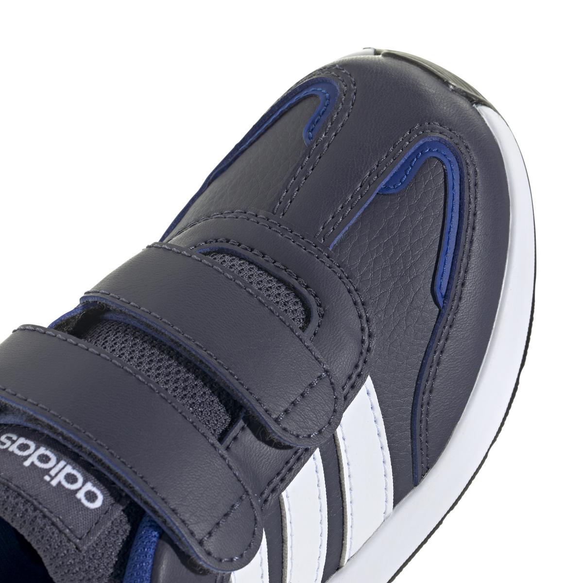 product/a/d/adidas_jh9240_9_footwear_photography_detail_view_2_white.jpg