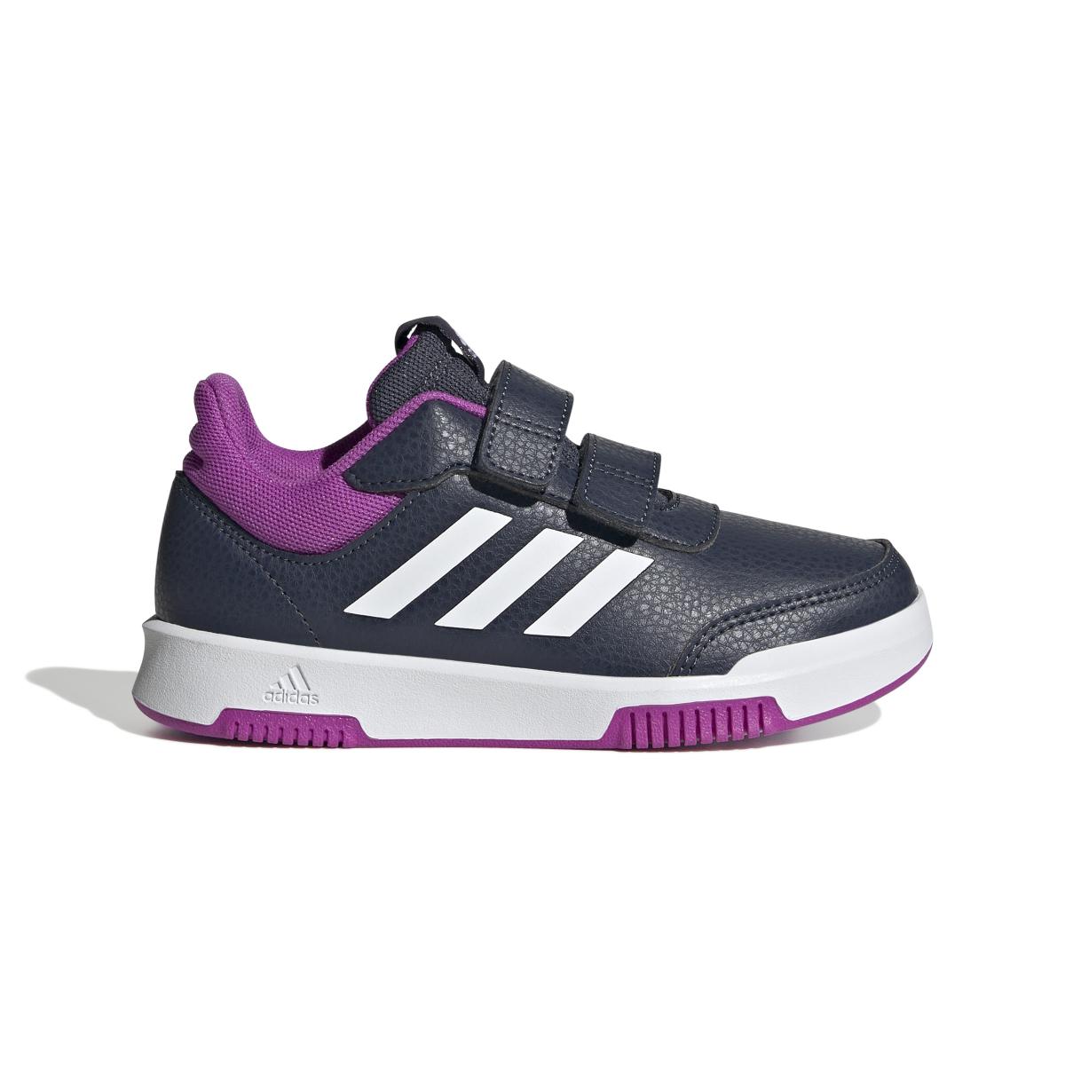 product/a/d/adidas_jh9541_1_footwear_photography_side_lateral_center_view_white-nw091625.jpg