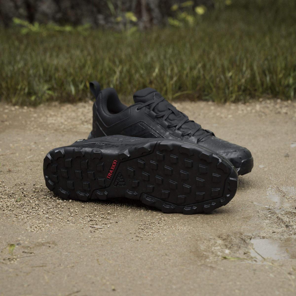 product/a/d/adidas_ji0959_19_footwear_photography_heromrktng_view_4-nw091625.jpg