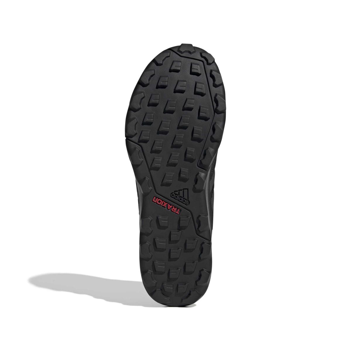 product/a/d/adidas_ji0959_4_footwear_photography_bottom_view_white-nw091625.jpg