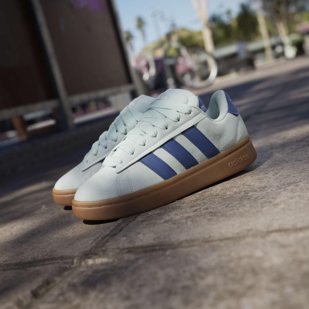 product/a/d/adidas_ji1718_20_footwear_photography_heromrktng_view_8-nw091625.jpg