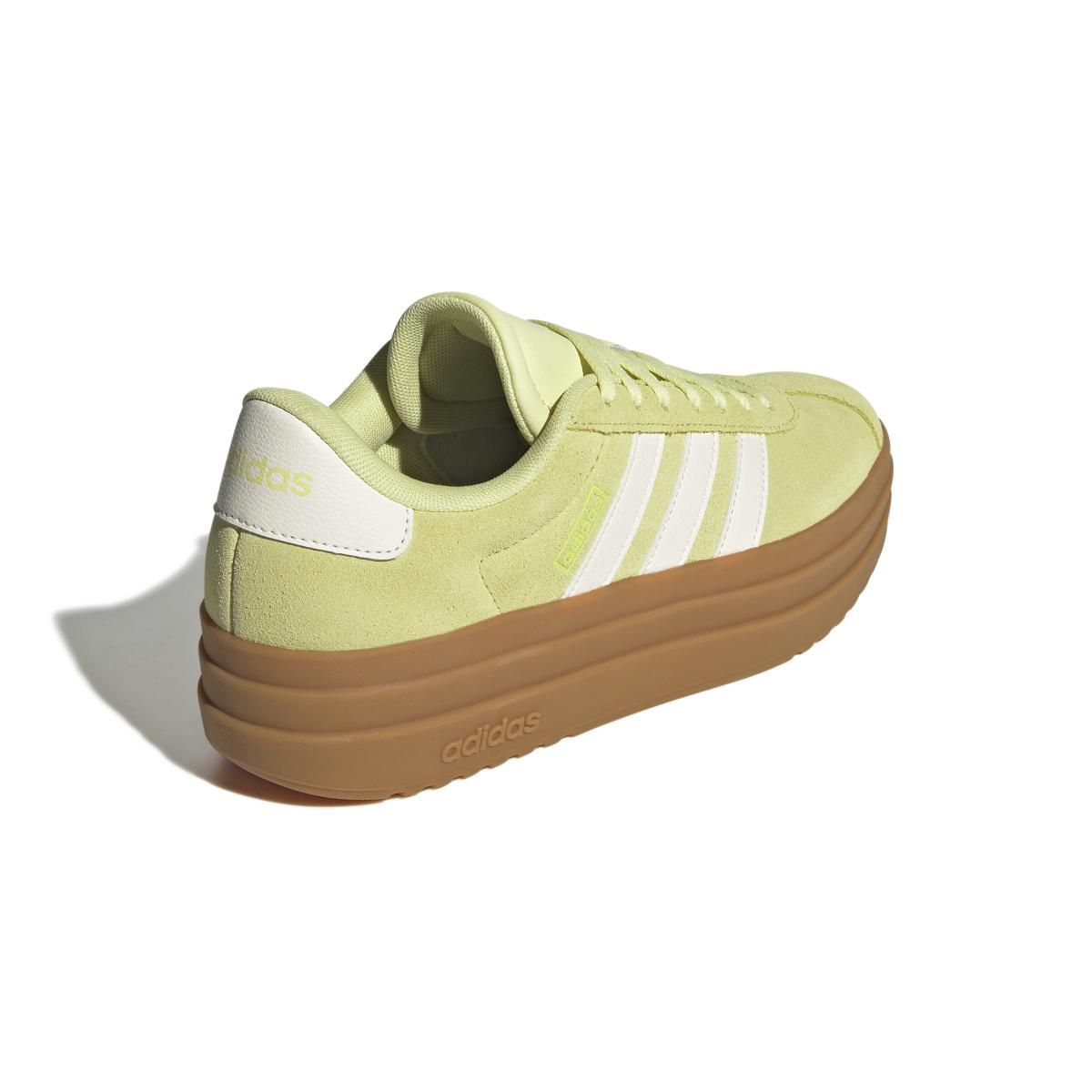 product/a/d/adidas_ji1784_7_footwear_photography_back_lateral_top_view_white-nw091625.jpg