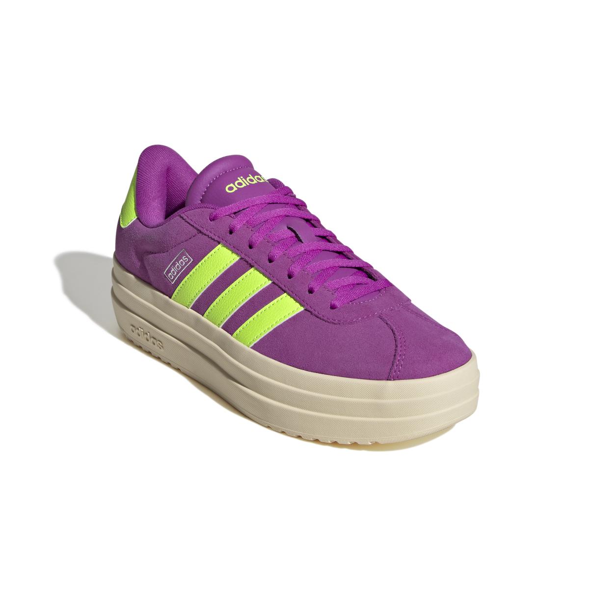 product/a/d/adidas_ji1785_6_footwear_photography_front_lateral_top_view_white.jpg