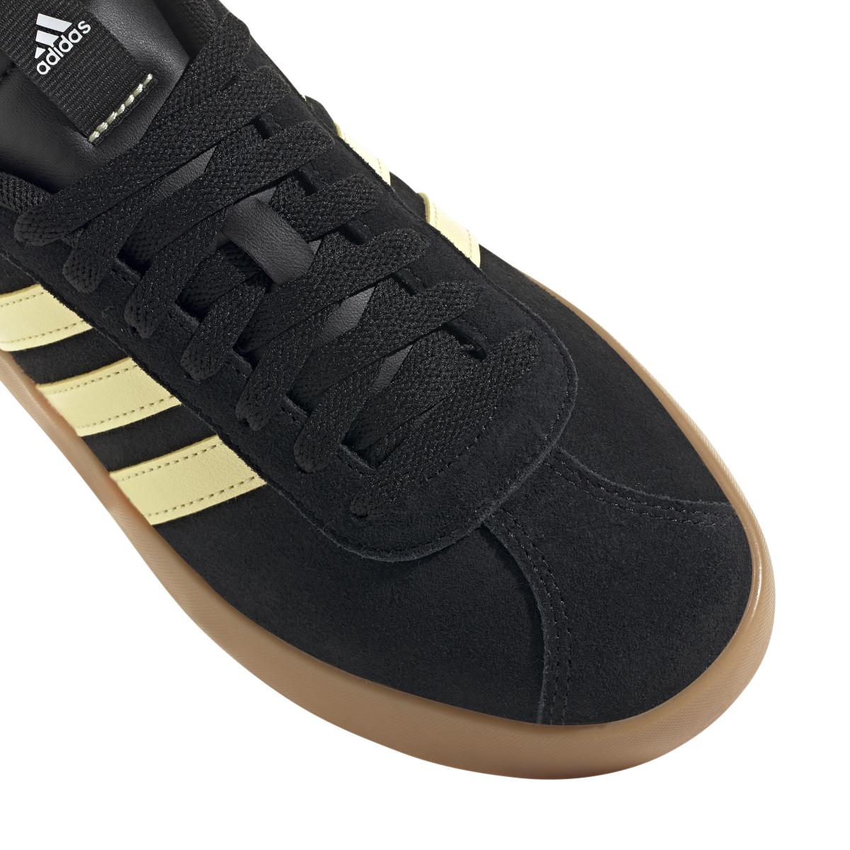 product/a/d/adidas_ji1948_9_footwear_photography_detail_view_2_white.jpg