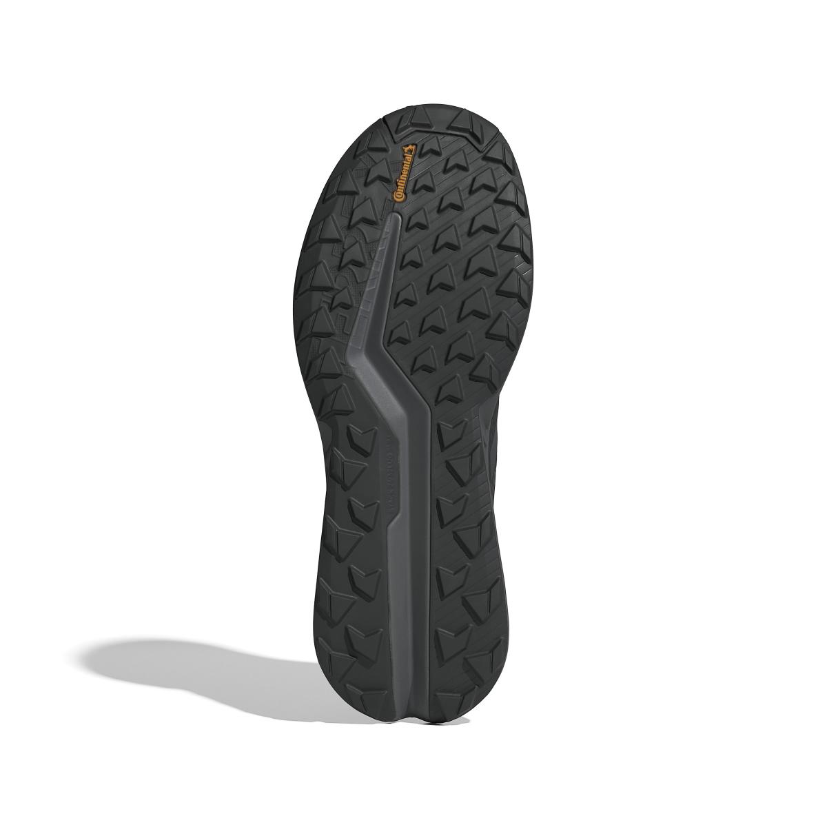 product/a/d/adidas_ji2172_4_footwear_photography_bottom_view_white.jpg