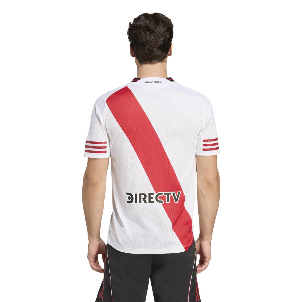 product/a/d/adidas_ji7072_blanc_4.jpg
