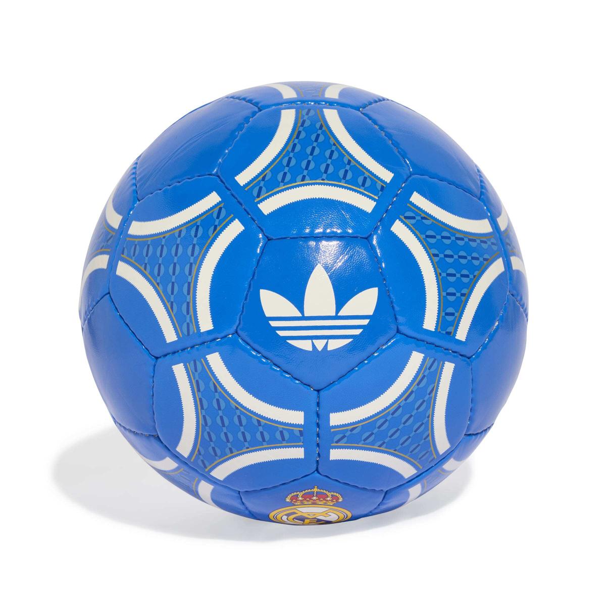 product/a/d/adidas_jn7359_1_hardware_photography_front_center_view_white.jpg