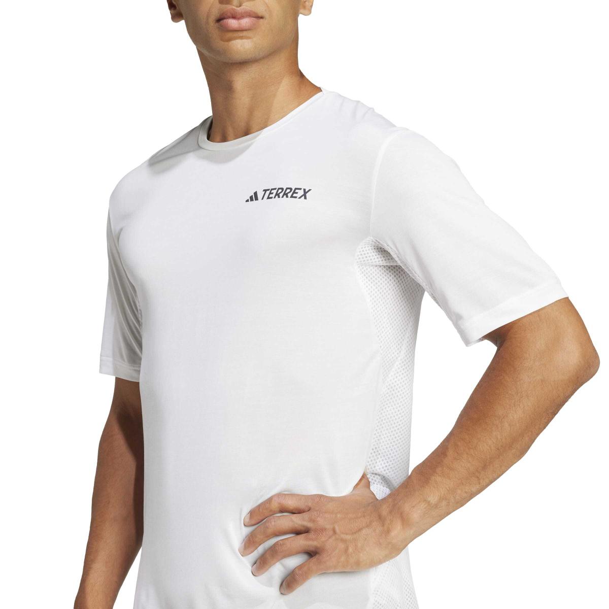 product/a/d/adidas_jn8134_8_apparel_on_model_detail_view_2_white.jpg