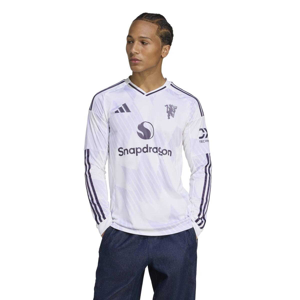 product/a/d/adidas_jp3025_3_apparel_on_model_standard_view_white.jpg