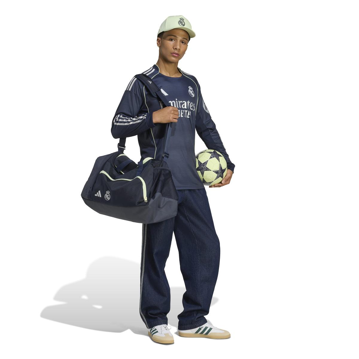 product/a/d/adidas_jp3939_5_apparel_on_model_walking_view_white.jpg