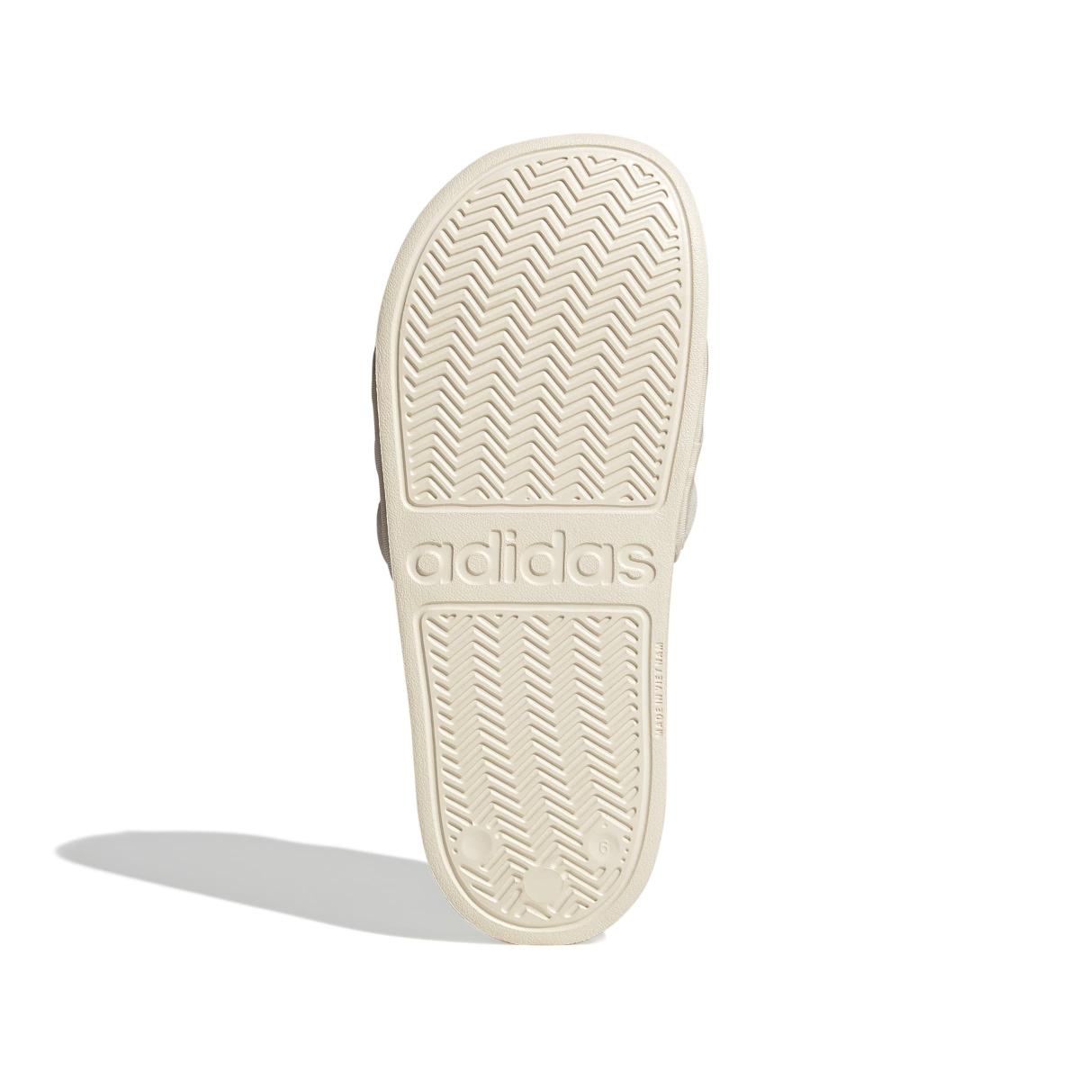 product/a/d/adidas_jp5191_4_footwear_photography_bottom_view_white-nw091625.jpg