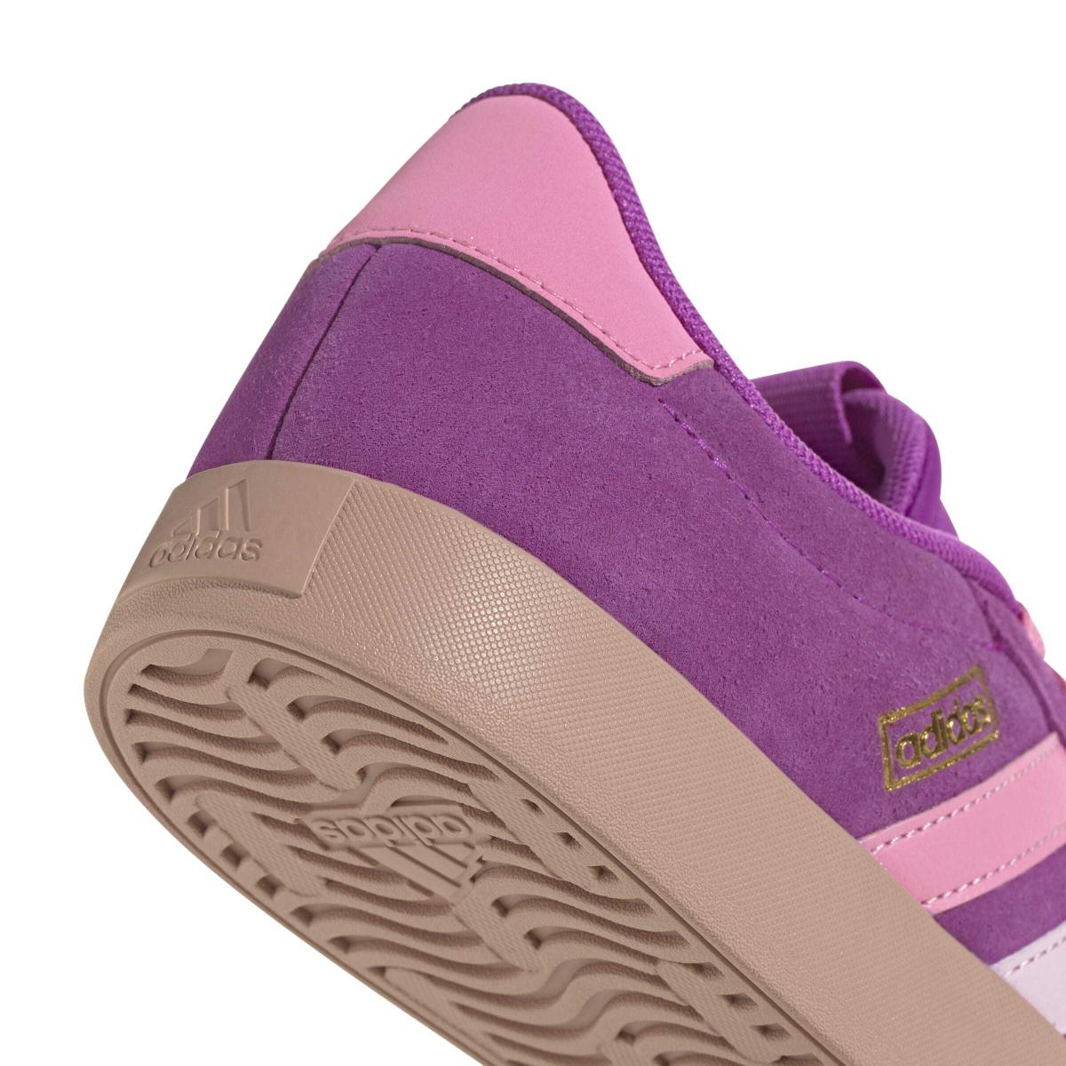 product/a/d/adidas_jp5352_8_footwear_photography_detail_view_1_white-nw091625.jpg