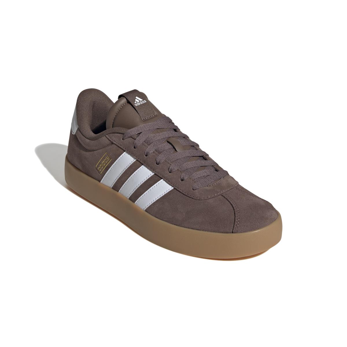 product/a/d/adidas_jp7536_6_footwear_photography_front_lateral_top_view_white.jpg