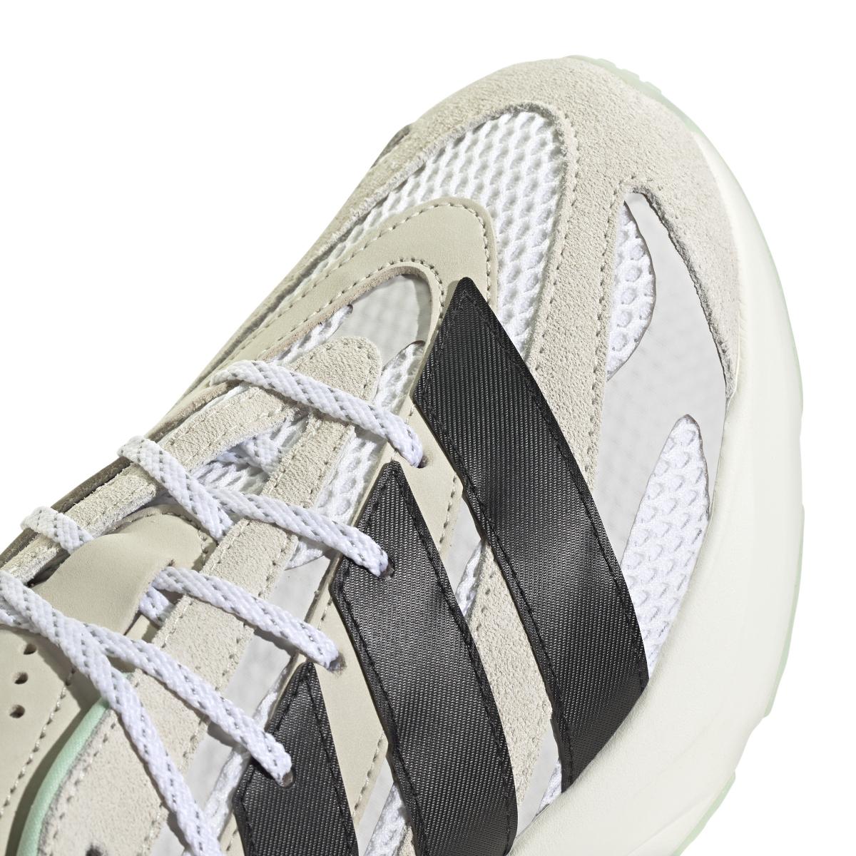 product/a/d/adidas_jp8363_8_footwear_photography_detail_view_1_white-nw091625.jpg