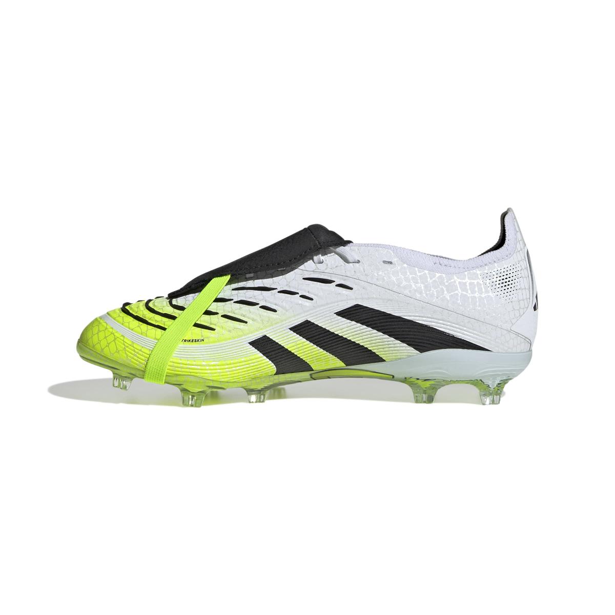 product/a/d/adidas_jp9915_4_footwear_photography_side_medial_center_view_white.jpg