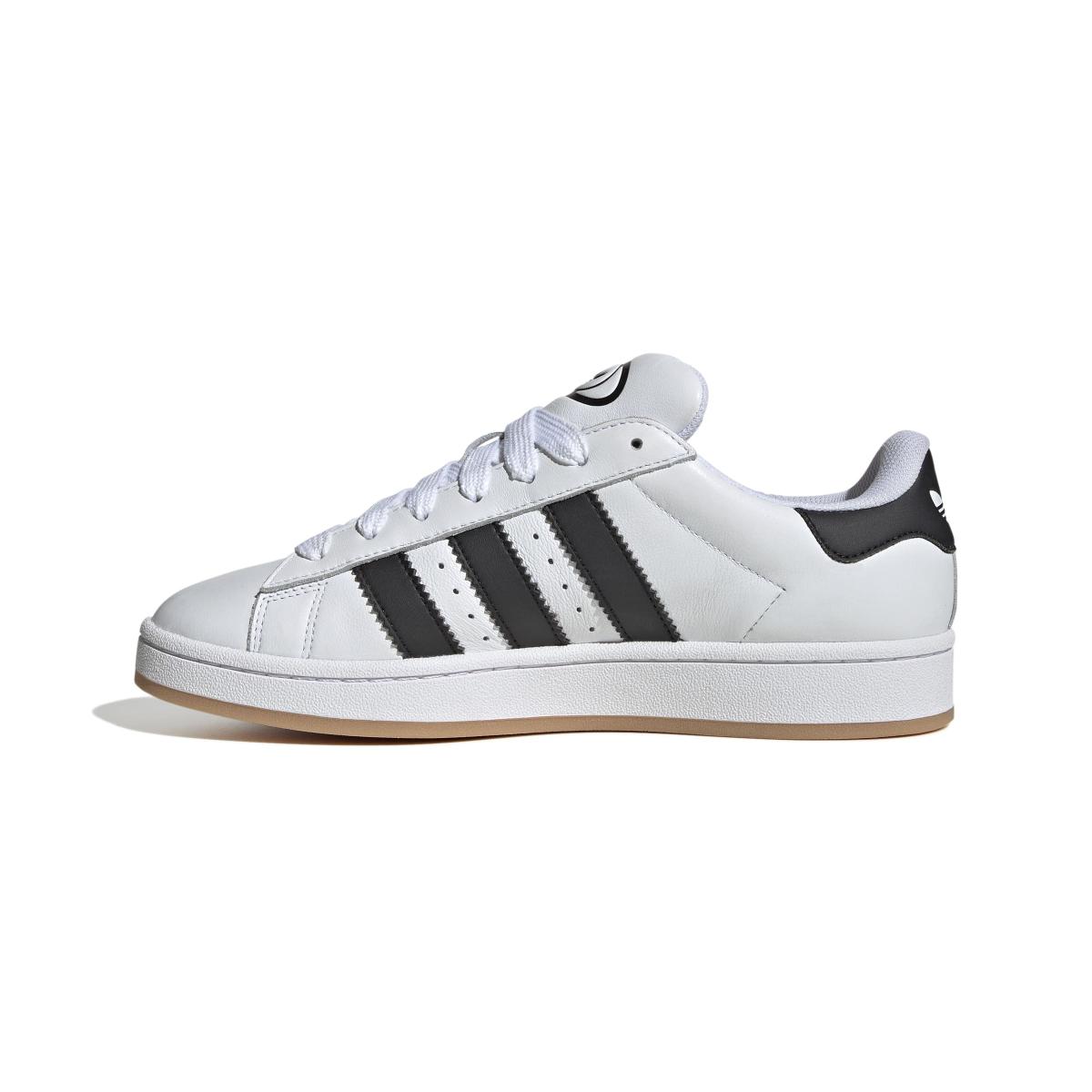 product/a/d/adidas_jp9998_5_footwear_photography_side_medial_center_view_white.jpg