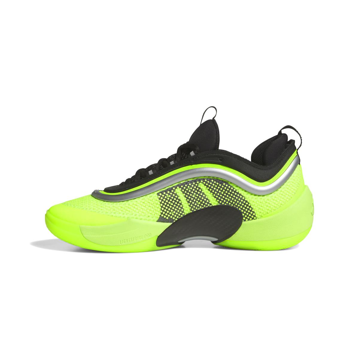 product/a/d/adidas_jq2252_5_footwear_photography_side_medial_center_view_white-nw091625.jpg
