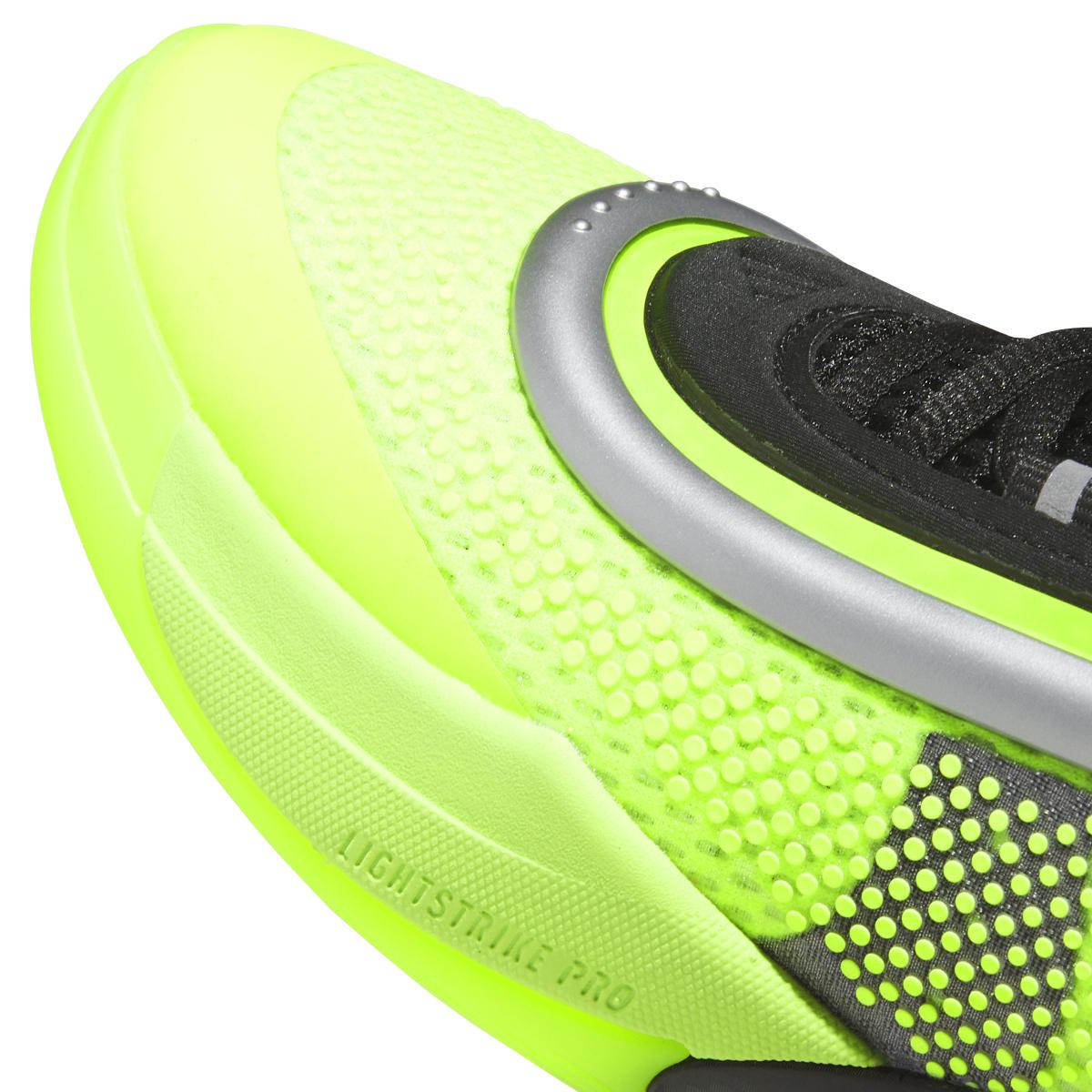 product/a/d/adidas_jq2252_8_footwear_photography_detail_view_1_white-nw091625.jpg