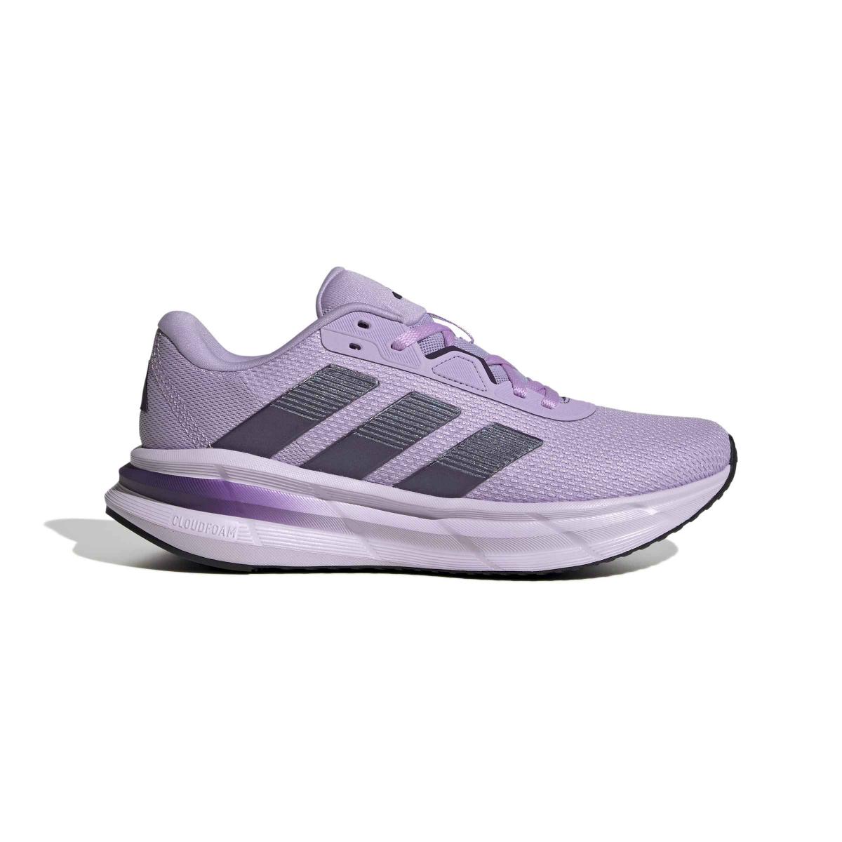 product/a/d/adidas_jq2609_1_footwear_photography_side_lateral_center_view_white-nw091625.jpg