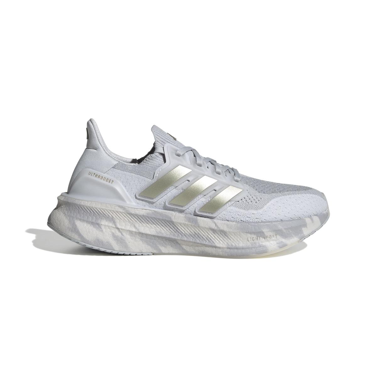 product/a/d/adidas_jq2917_1_footwear_photography_side_lateral_center_view_white-nw091625.jpg