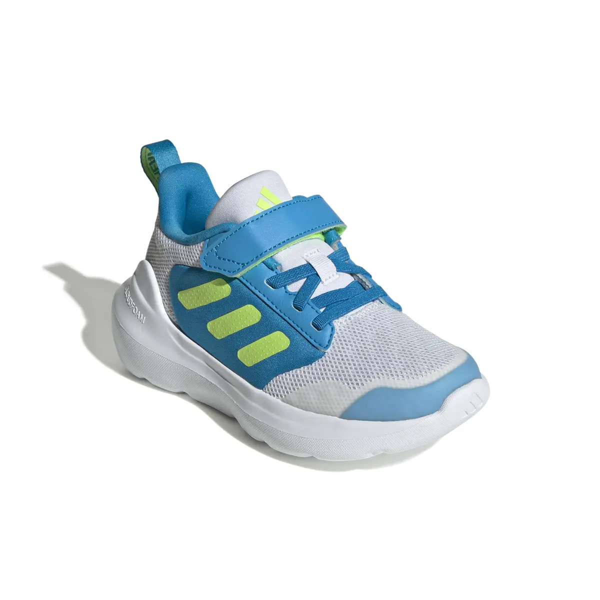product/a/d/adidas_jq4850_6_footwear_photography_front_lateral_top_view_white-nw091625.jpg