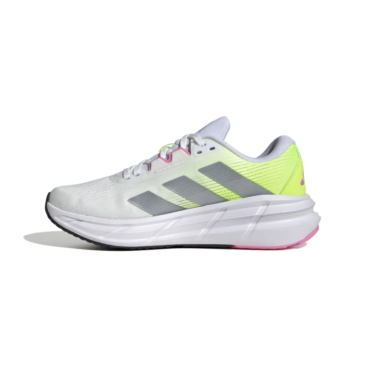 product/a/d/adidas_jq5069_5_footwear_photography_side_medial_center_view_white-nw091625.jpg