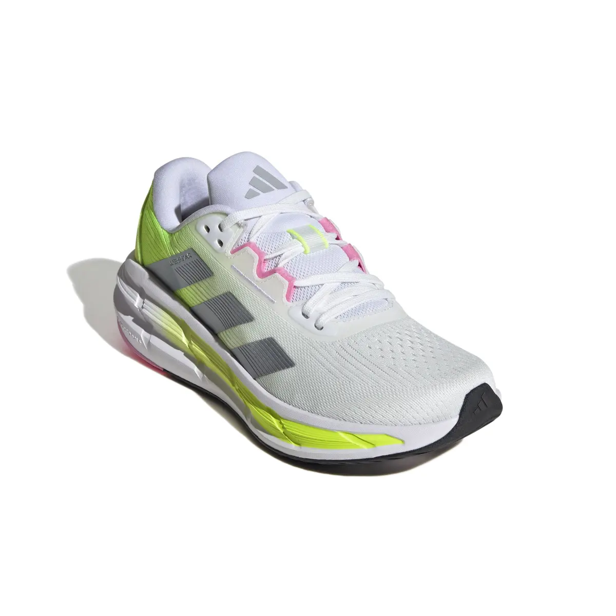 product/a/d/adidas_jq5069_6_footwear_photography_front_lateral_top_view_white-nw091625.jpg