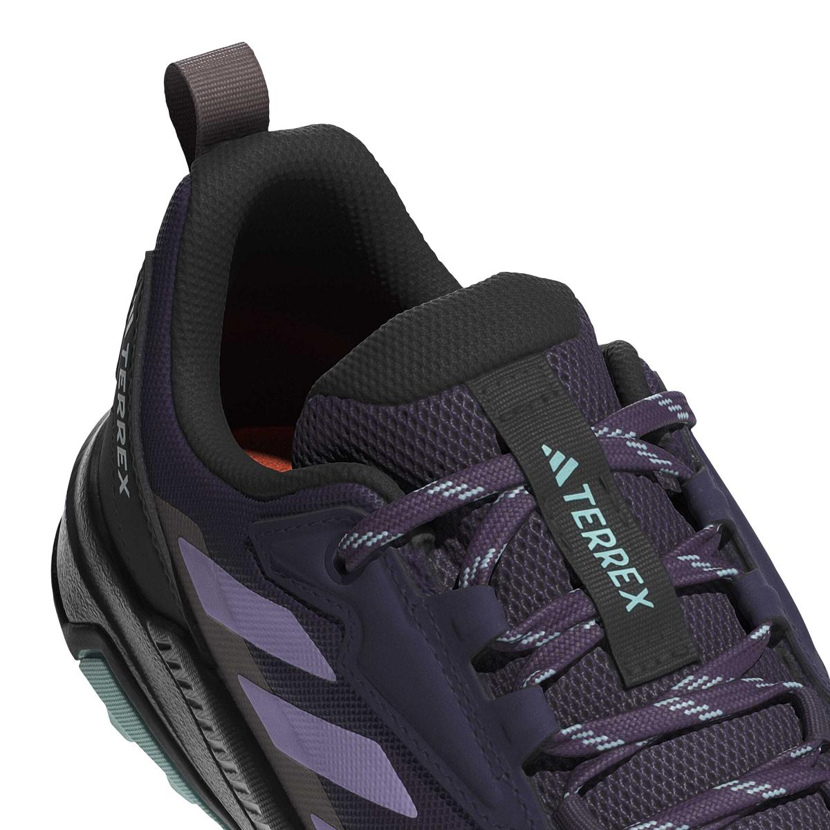 product/a/d/adidas_jq9956_8_footwear_photography_detail_view_1_white-nw091625.jpg
