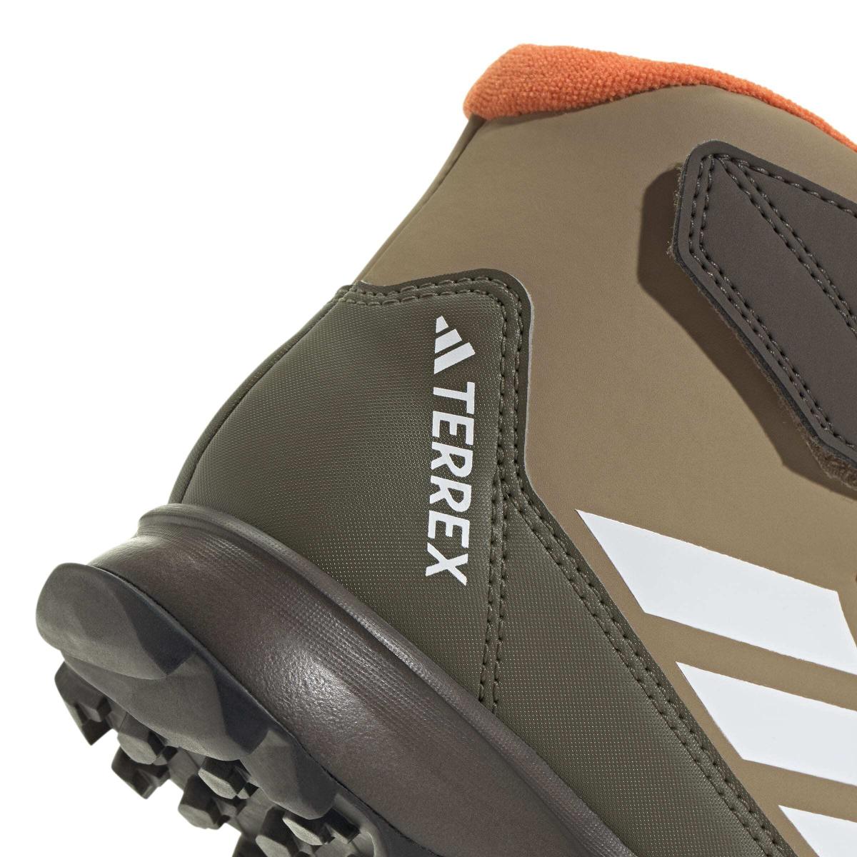 product/a/d/adidas_jr4189_9_footwear_photography_detail_view_2_white-nw091625.jpg