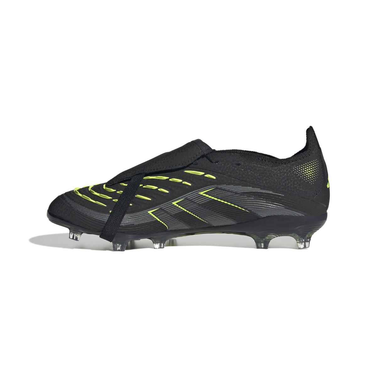 product/a/d/adidas_jr4537_4_footwear_photography_side_medial_center_view_white-nw091725.jpg