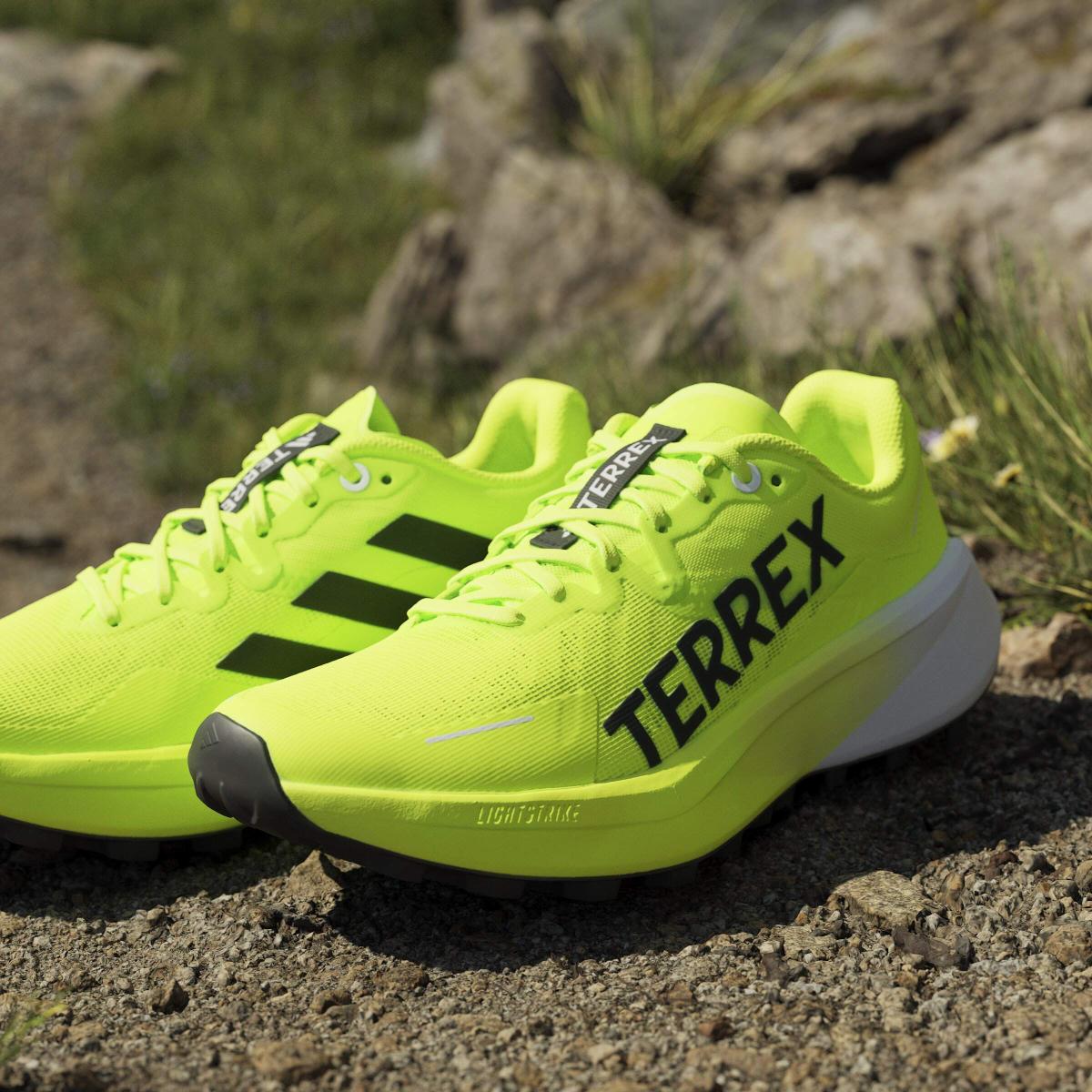 product/a/d/adidas_jr5222_23_footwear_photography_heromrktng_view_10-nw091725.jpg