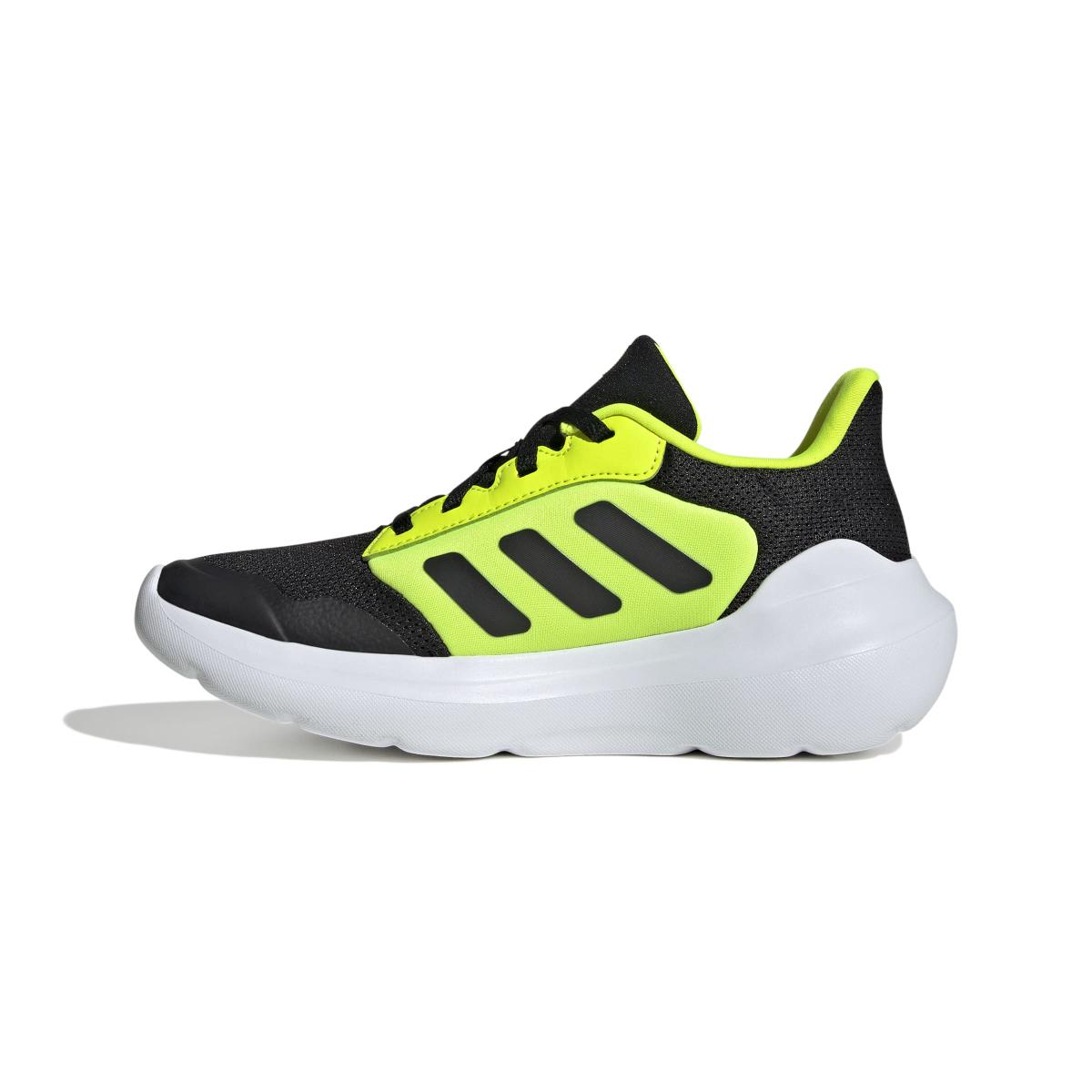 product/a/d/adidas_jr6042_5_footwear_photography_side_medial_center_view_white.jpg