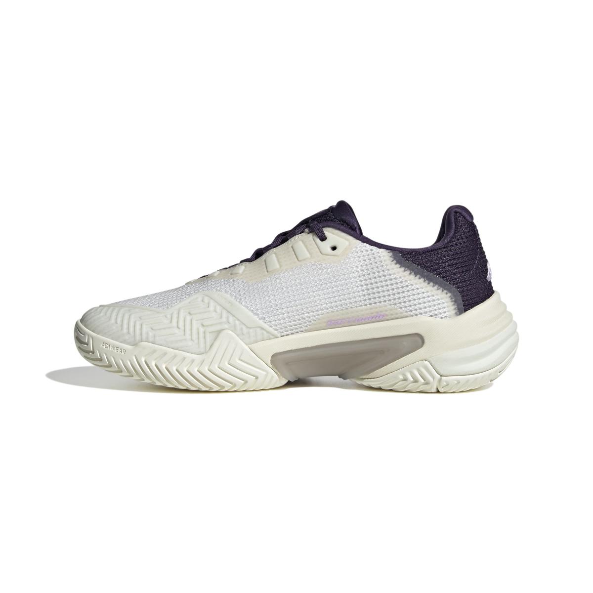 product/a/d/adidas_jr7814_5_footwear_photography_side_medial_center_view_white-nw091725.jpg