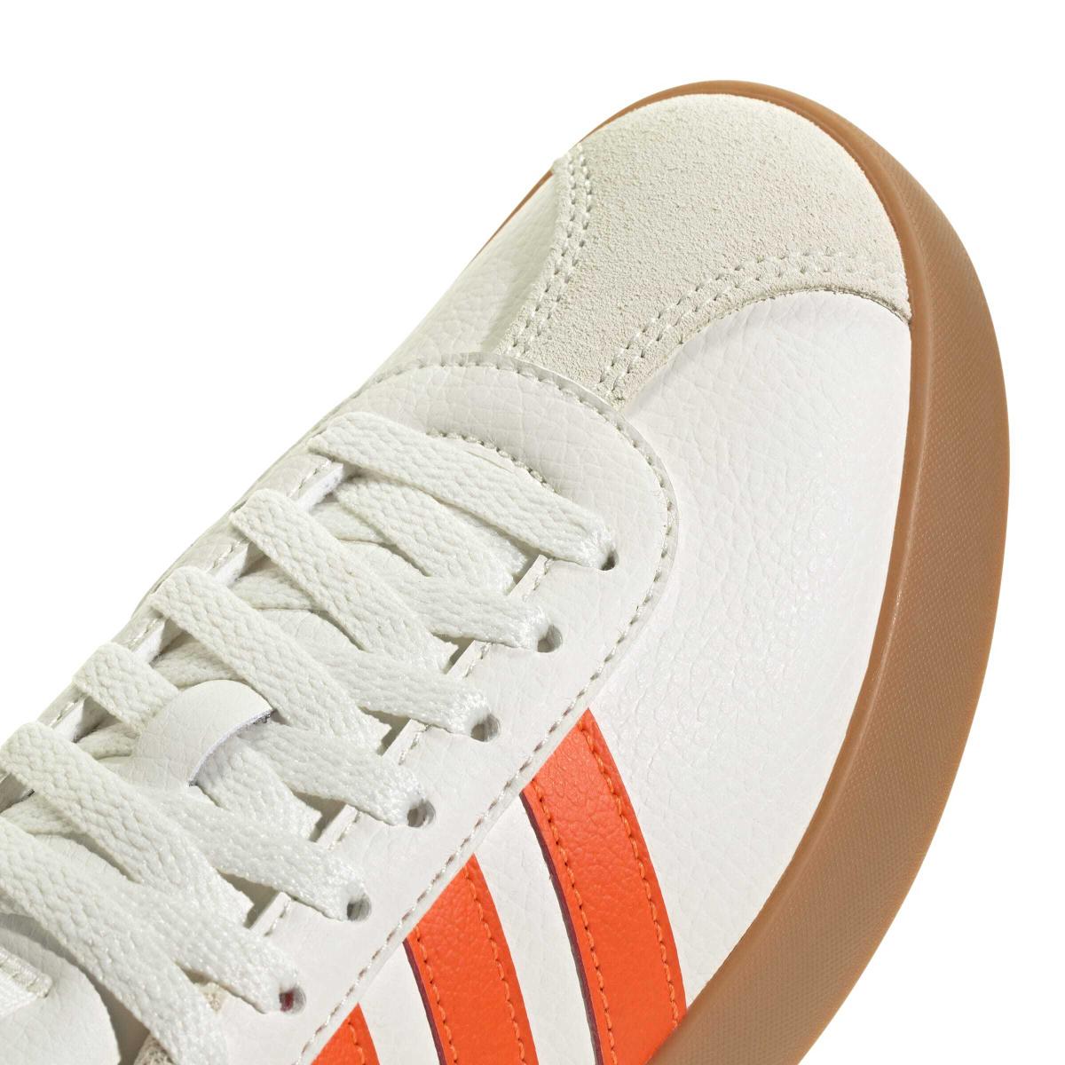product/a/d/adidas_jr8662_8_footwear_photography_detail_view_1_white-nw091725.jpg