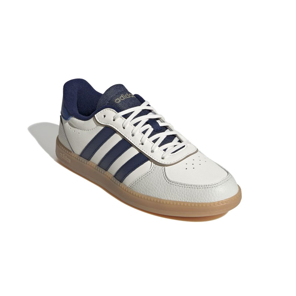 product/a/d/adidas_jr9529_6_footwear_photography_front_lateral_top_view_white-nw091725.jpg