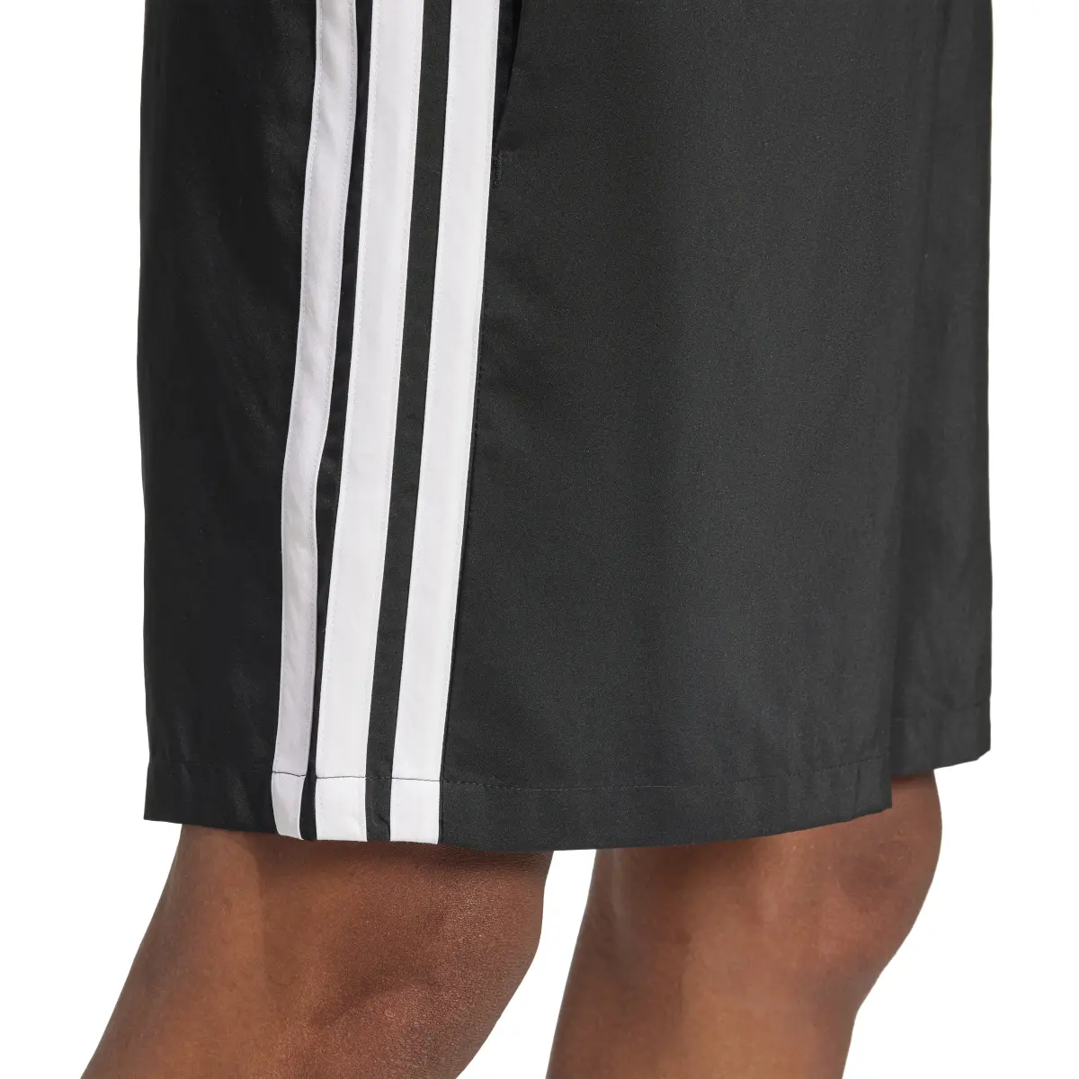 product/a/d/adidas_jw1911_black-white_5.jpg